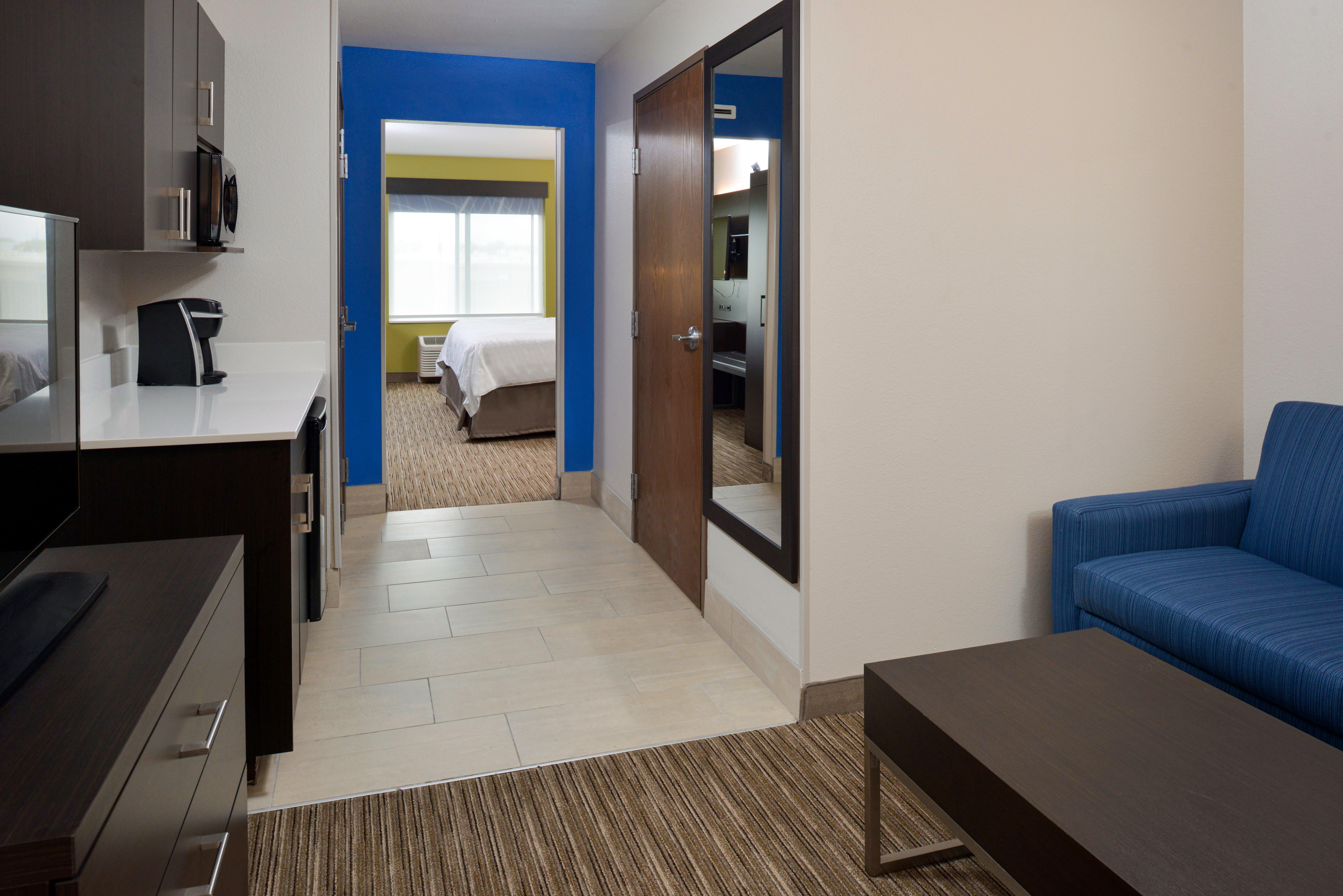 Holiday Inn Express & Suites Pueblo By Ihg Ngoại thất bức ảnh