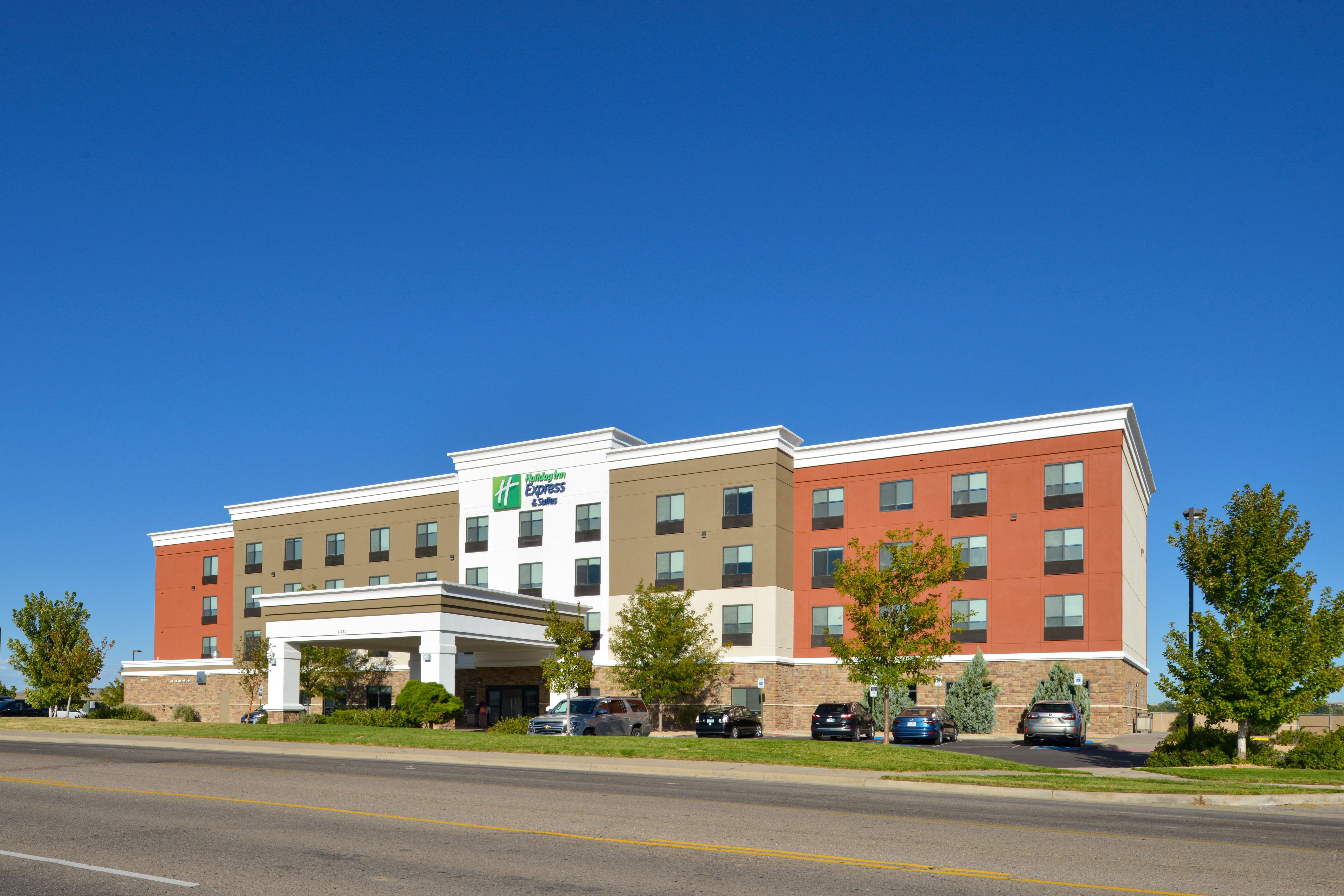 Holiday Inn Express & Suites Pueblo By Ihg Ngoại thất bức ảnh