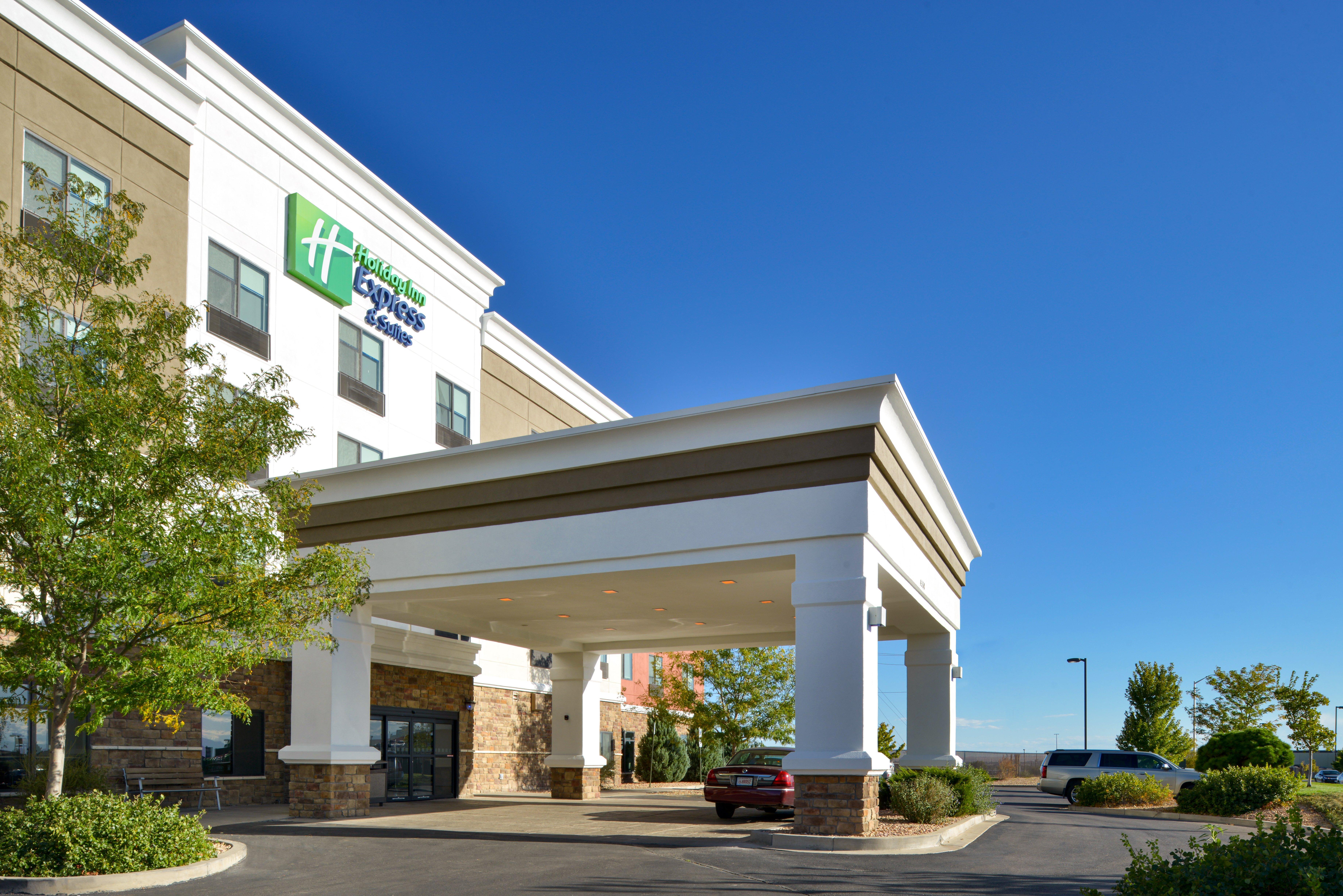 Holiday Inn Express & Suites Pueblo By Ihg Ngoại thất bức ảnh