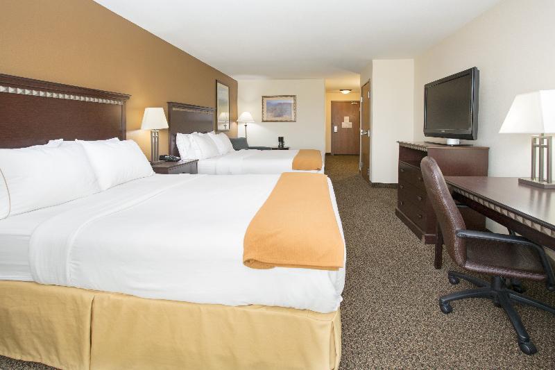 Holiday Inn Express & Suites Pueblo By Ihg Ngoại thất bức ảnh